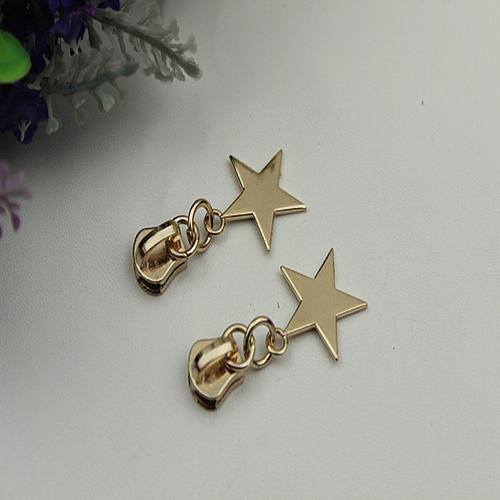 7成交0件廣州她奈金屬制品5年她奈品牌時(shí)尚五角星珍珠鏈條包